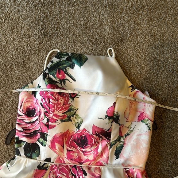 Betsy Adam white with pink flowers gown - Picture 13 of 13